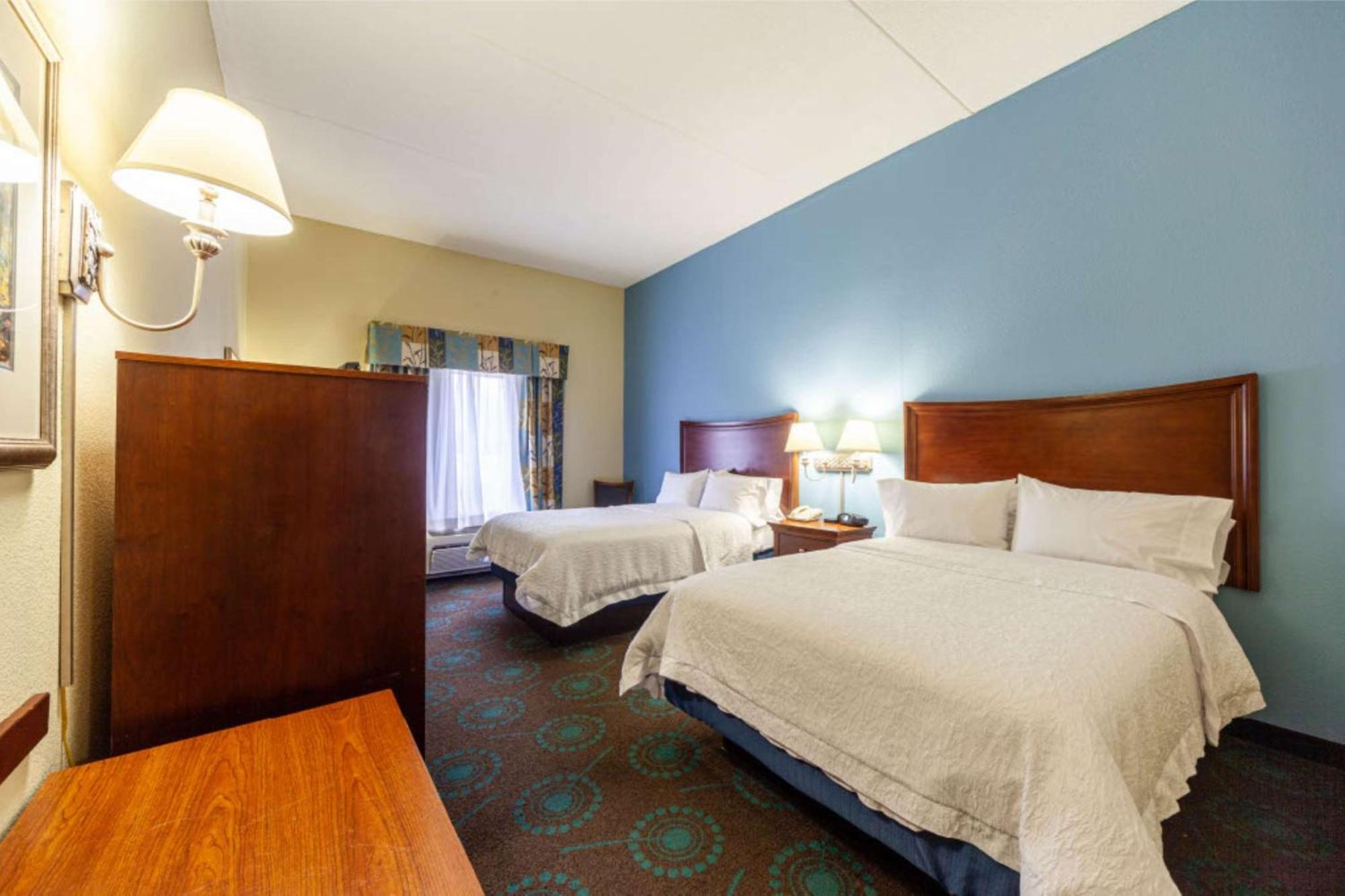 Hampton Inn Inwood Eksteriør billede