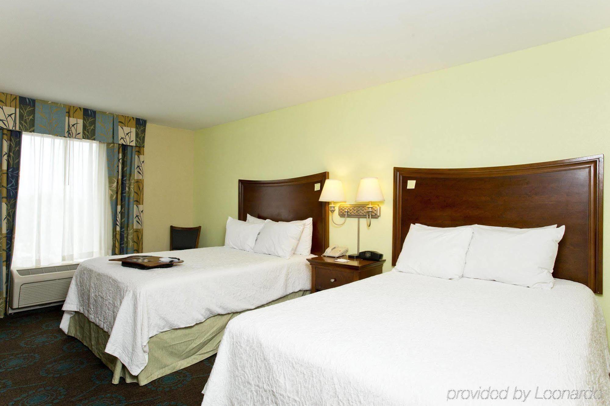 Hampton Inn Inwood Eksteriør billede